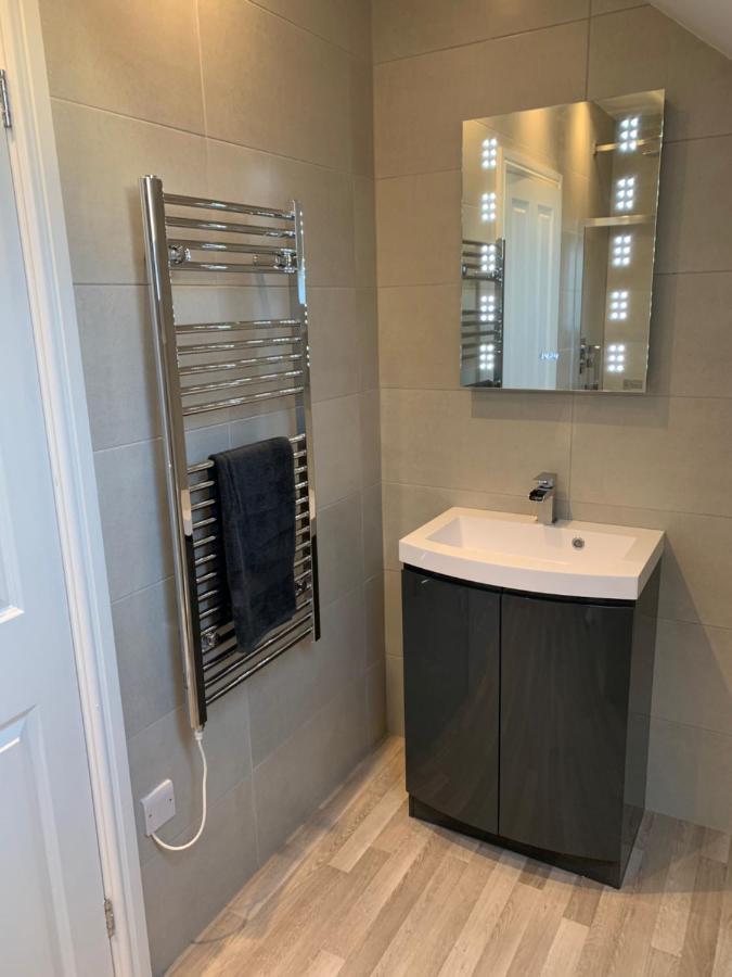 Peartree Lodge Cambourne Eksteriør billede